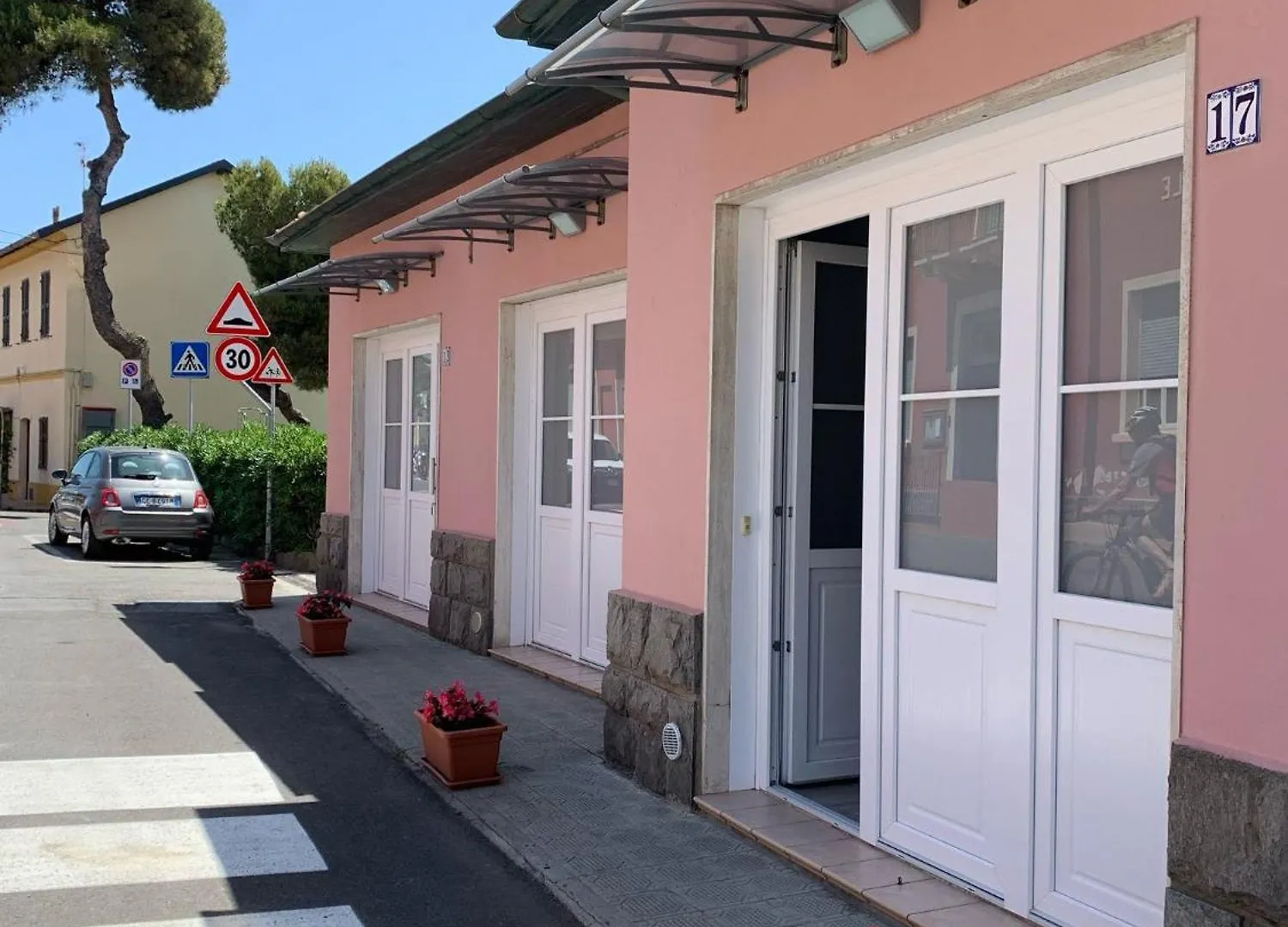 Holiday home Casa Vacanze Sangiacomo App Ambra Santo Stefano al Mare Italy